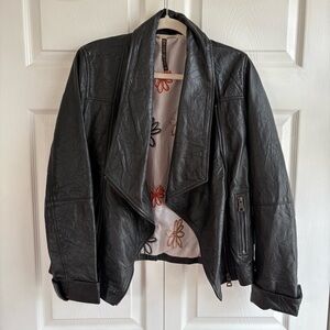Manila Grace Black Crinkle‎ Genuine Leather Asymmetrical Biker Jacket